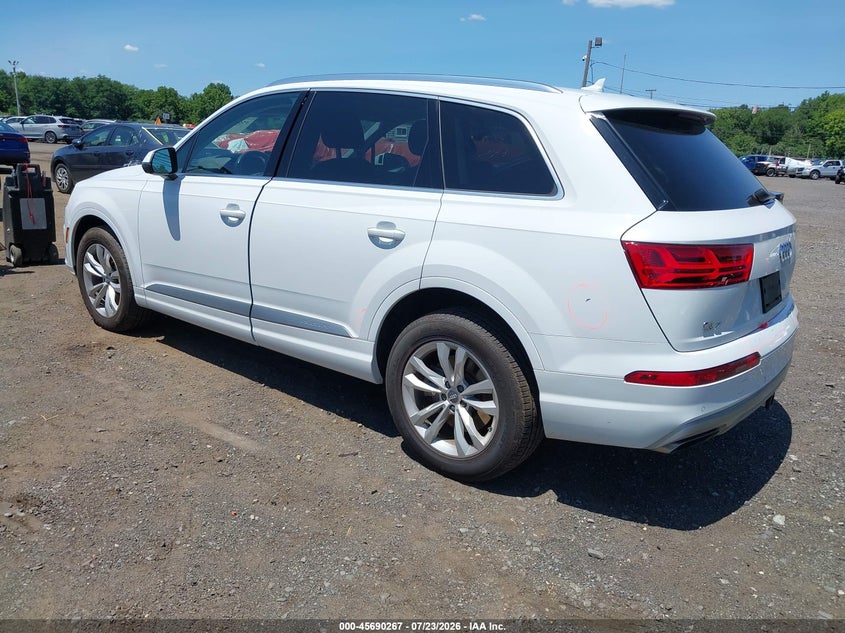 2018 Audi Q7 VIN WA1LAAF71JD047756 IAAI salvage auction — FRONT END, Salvage Title, sold $7,500 on 2026-08-26 (photo 3)