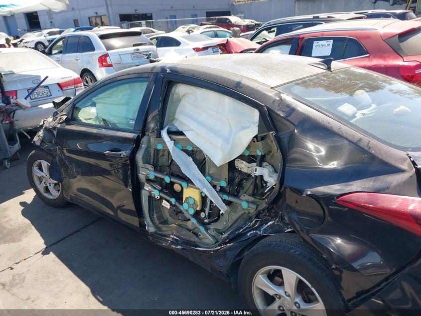 2014 Hyundai Elantra VIN 5NPDH4AE2EH539029 IAAI salvage auction — LEFT SIDE, Wait Title, sold $500 on 2026-08-22 (photo 6)
