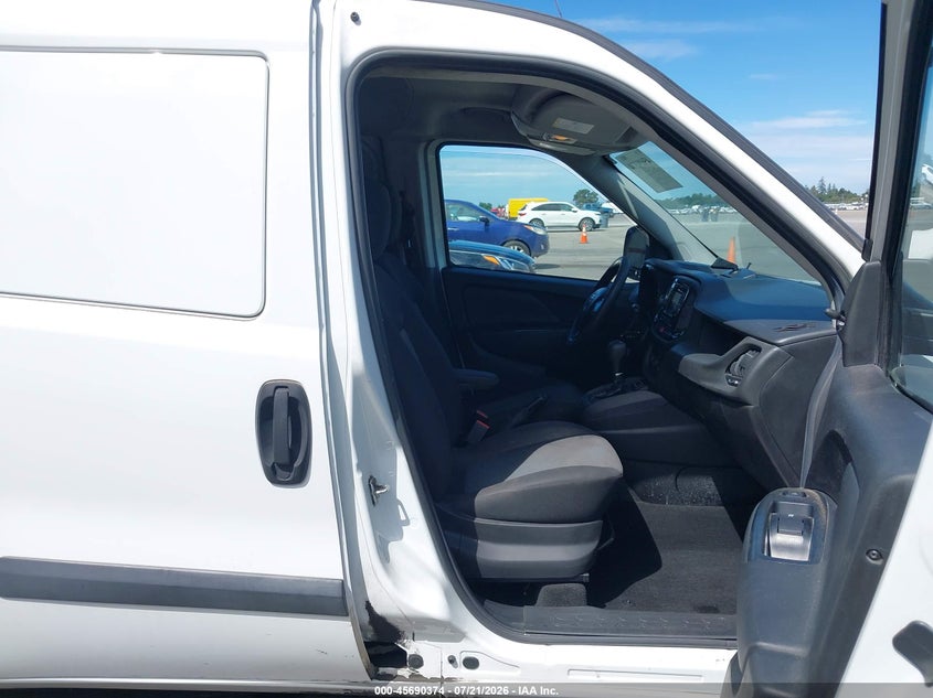 2019 Ram Promaster city VIN ZFBHRFABXK6M17883 IAAI salvage auction — RIGHT FRONT, Clear - Dealer Only (California), sold $25 on 2026-07-28 (photo 5)