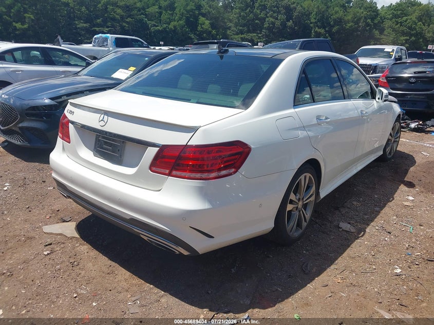2014 Mercedes-benz E-klasse VIN WDDHF5KB2EA787084 IAAI salvage auction — FRONT END, Wait Title, sold $1,225 on 2026-08-19 (photo 4)
