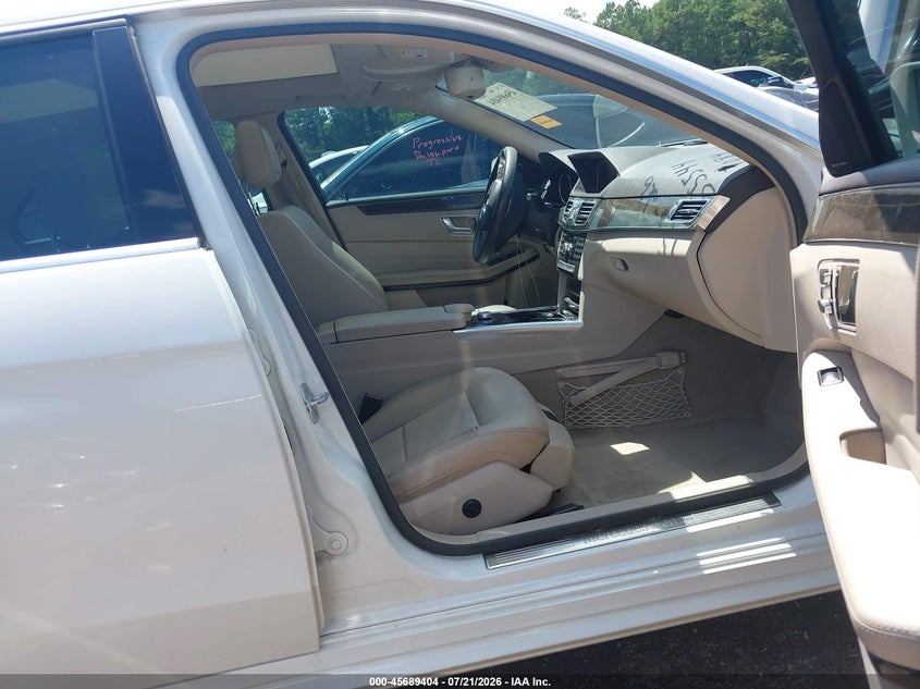 2014 Mercedes-benz E-klasse VIN WDDHF5KB2EA787084 IAAI salvage auction — FRONT END, Wait Title, sold $1,225 on 2026-08-19 (photo 5)