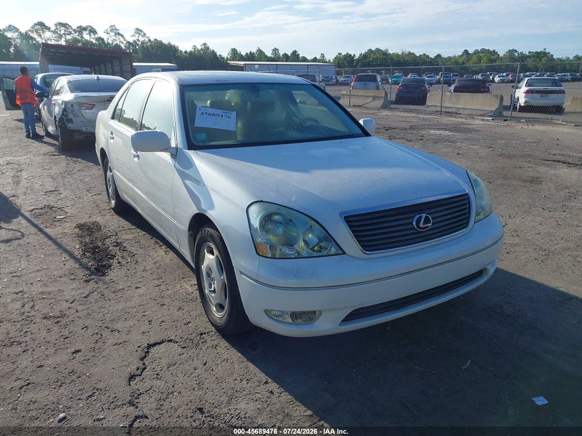 2001 Lexus Ls 430 VIN JTHBN30F310043926 IAAI salvage auction — NORMAL WEAR, Clear (Florida), sold $300 on 2026-07-28 (photo 1)