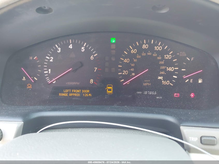 2001 Lexus Ls 430 VIN JTHBN30F310043926 IAAI salvage auction — NORMAL WEAR, Clear (Florida), sold $300 on 2026-07-28 (photo 7)