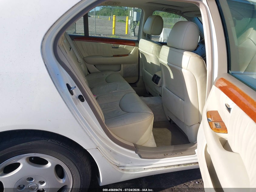2001 Lexus Ls 430 VIN JTHBN30F310043926 IAAI salvage auction — NORMAL WEAR, Clear (Florida), sold $300 on 2026-07-28 (photo 8)