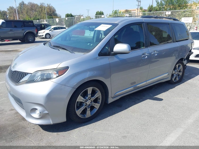 2012 Toyota Sienna VIN 5TDXK3DC9CS236324 IAAI salvage auction — LEFT REAR, Wait Title, sold $3,600 on 2026-08-01 (photo 2)