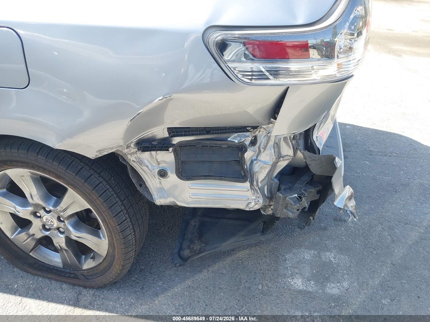 2012 Toyota Sienna VIN 5TDXK3DC9CS236324 IAAI salvage auction — LEFT REAR, Wait Title, sold $3,600 on 2026-08-01 (photo 6)