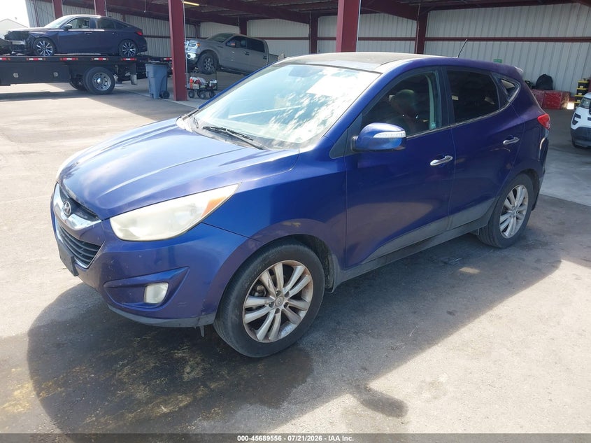 2011 Hyundai Tucson VIN KM8JU3AC8BU157740 IAAI salvage auction — NORMAL WEAR, Clear - Dealer Only (California), sold $550 on 2026-07-28 (photo 2)