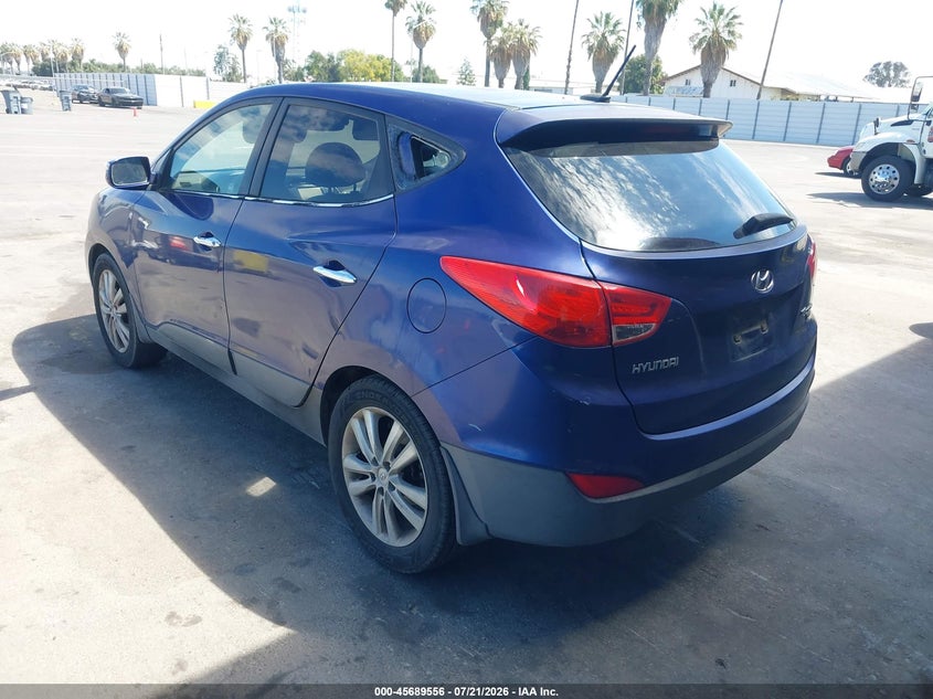 2011 Hyundai Tucson VIN KM8JU3AC8BU157740 IAAI salvage auction — NORMAL WEAR, Clear - Dealer Only (California), sold $550 on 2026-07-28 (photo 3)