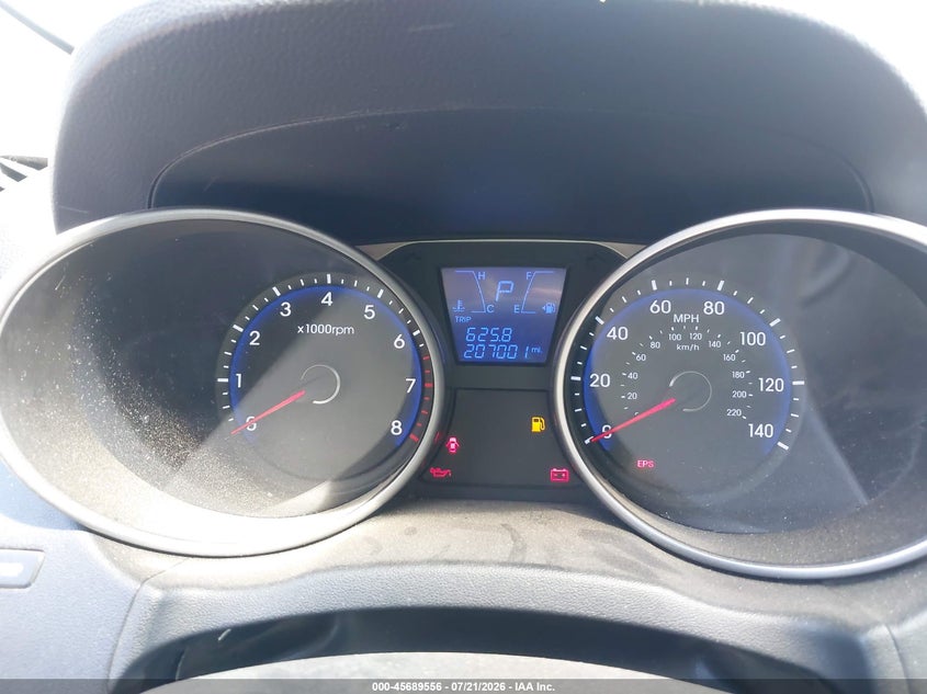 2011 Hyundai Tucson VIN KM8JU3AC8BU157740 IAAI salvage auction — NORMAL WEAR, Clear - Dealer Only (California), sold $550 on 2026-07-28 (photo 7)