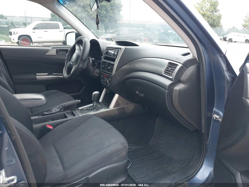 2011 Subaru Forester VIN JF2SHABC9BH776146 IAAI salvage auction — NORMAL WEAR, Clear (Pennsylvania), sold $25 on 2026-07-24 (photo 5)