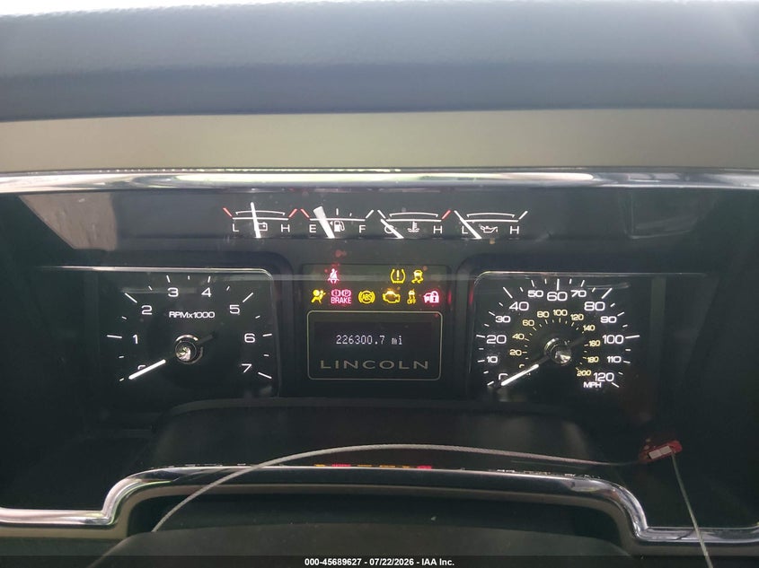 2013 Lincoln Navigator VIN 5LMJJ2J5XDEL07457 IAAI salvage auction — FRONT END, Salvage Title, sold $750 on 2026-09-24 (photo 7)