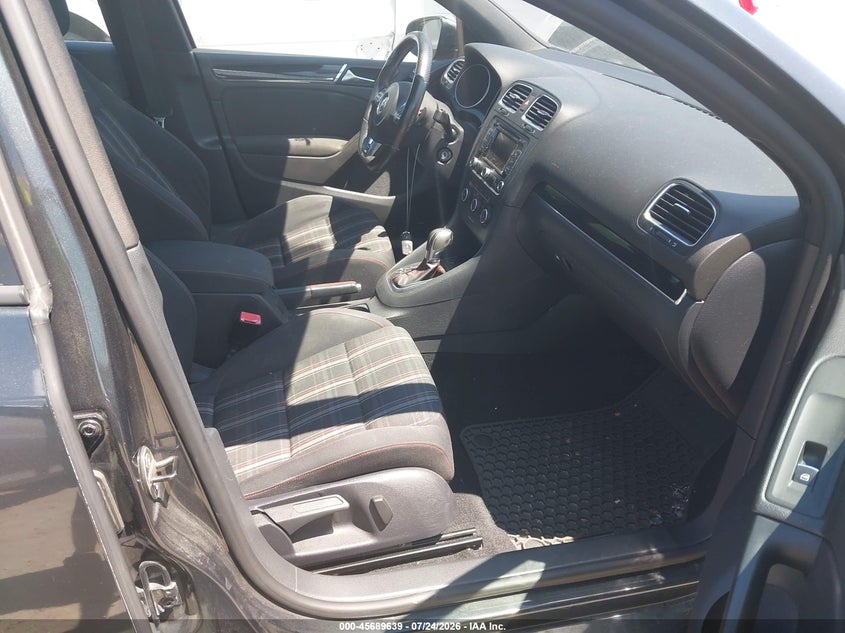 2012 Volkswagen Gti VIN WVWHD7AJ6CW213110 IAAI salvage auction — FRONT END, Salvage Title, sold $1,050 on 2026-08-03 (photo 5)