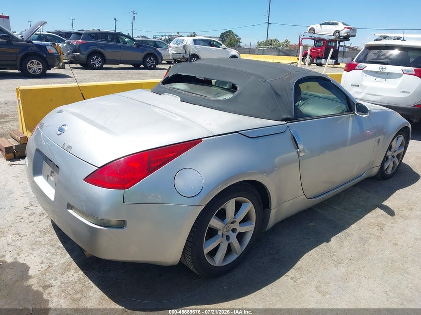 2004 Nissan 350z VIN JN1AZ36D74T102070 IAAI salvage auction — NORMAL WEAR, Clear - Dealer Only (California), sold $25 on 2026-07-30 (photo 4)