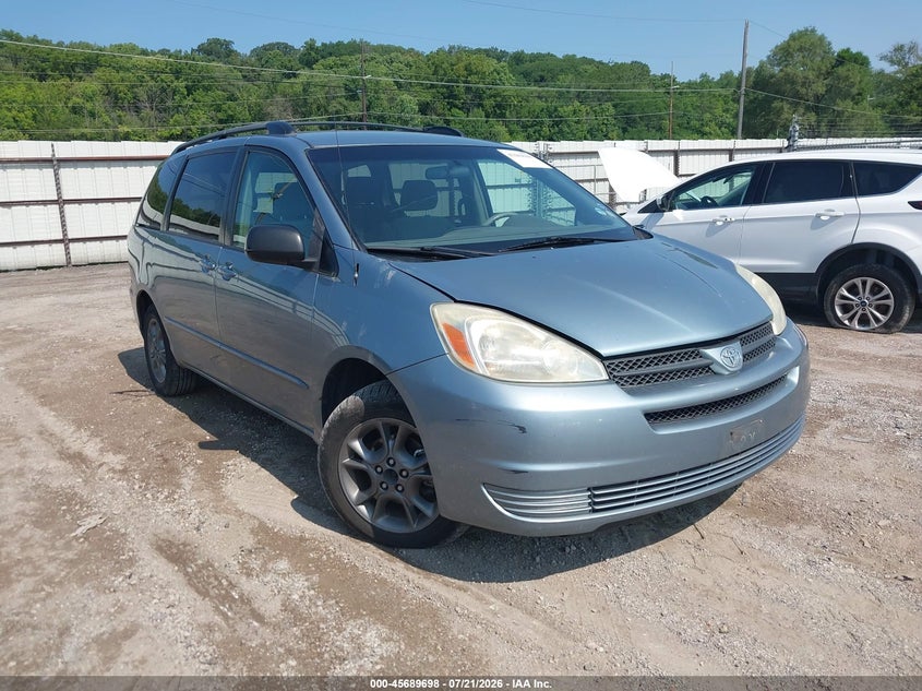 2005 Toyota Sienna VIN 5TDBA23C45S049178 IAAI salvage auction — NORMAL WEAR, Clear (Illinois), sold $650 on 2026-07-29 (photo 1)