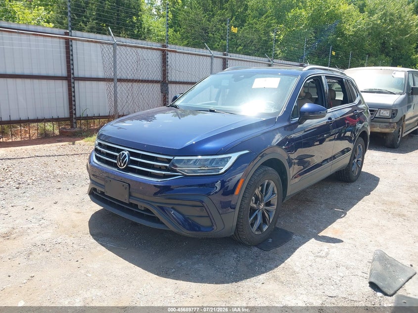 2022 Volkswagen Tiguan VIN 3VV3B7AX1NM090115 IAAI salvage auction — SIDE, Clear (Oklahoma), sold $8,000 on 2026-09-07 (photo 2)