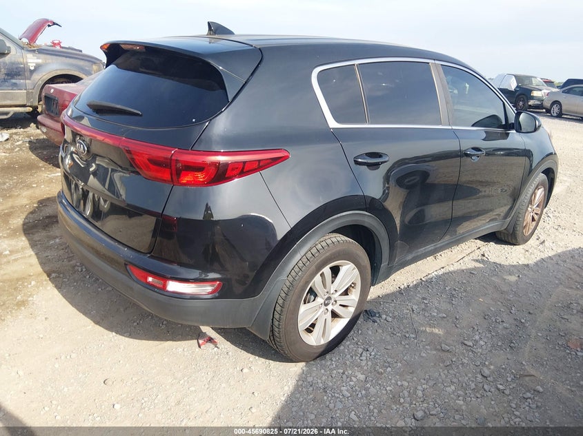 2017 Kia Sportage VIN KNDPM3AC1H7295724 IAAI salvage auction — NORMAL WEAR, Clear (Tennessee), sold $25 on 2026-07-30 (photo 4)