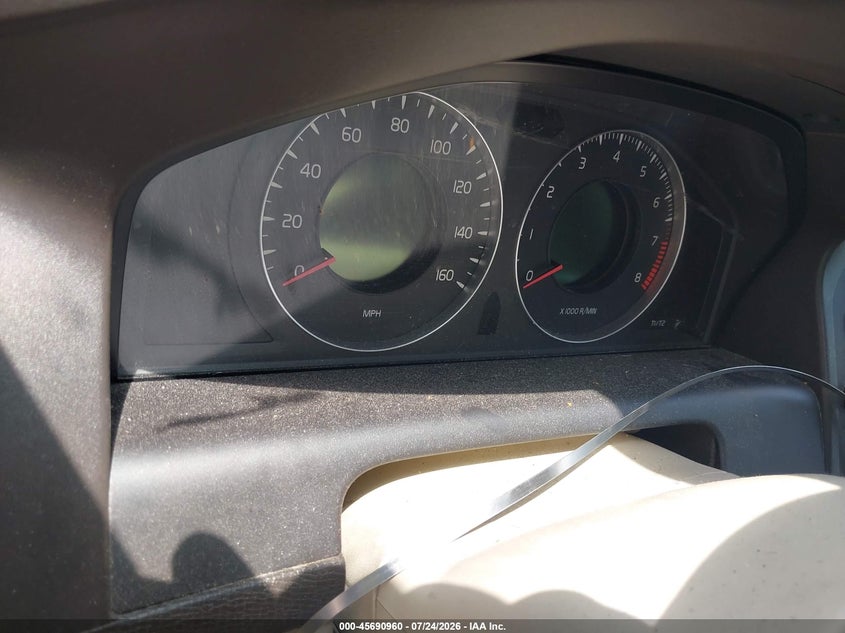 2011 Volvo Xc60 VIN YV4952DZ9B2163120 IAAI salvage auction — NORMAL WEAR, Clear (Virginia), sold $350 on 2026-08-06 (photo 7)