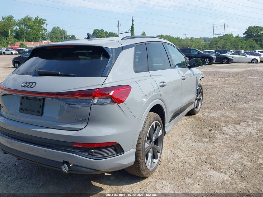 2024 Audi Q4 e-tron VIN WA1K2BFZ4RP014194 IAAI salvage auction — FRONT END, Salvage Title, sold $13,550 on 2026-09-18 (photo 4)