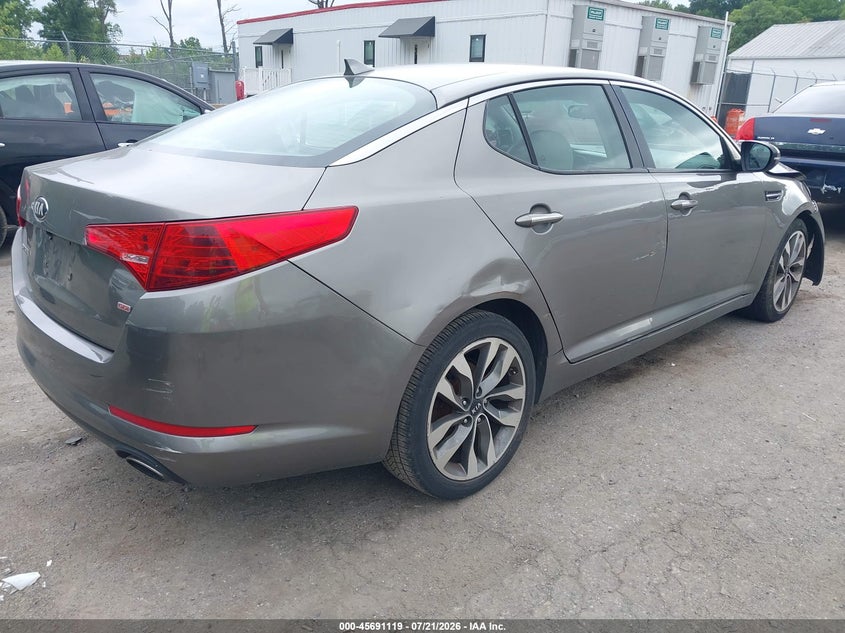 2013 Kia Optima VIN 5XXGM4A75DG123738 IAAI salvage auction — SIDE, Clear-Dealer Only (Maryland), sold $575 on 2026-07-28 (photo 4)