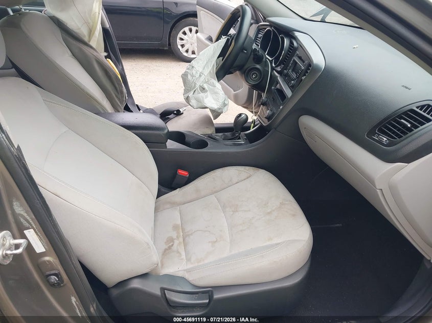 2013 Kia Optima VIN 5XXGM4A75DG123738 IAAI salvage auction — SIDE, Clear-Dealer Only (Maryland), sold $575 on 2026-07-28 (photo 5)