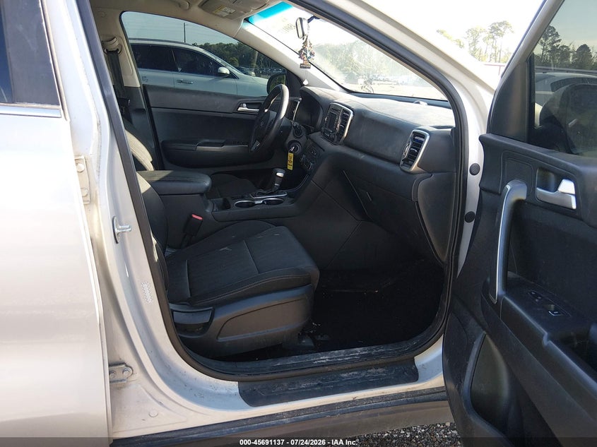 2019 Kia Sportage VIN KNDPM3ACXK7580638 IAAI salvage auction — MECHANICAL, Clear (Florida), sold $2,050 on 2026-07-28 (photo 5)