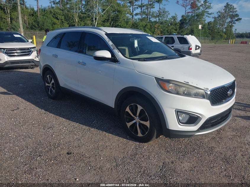 2016 Kia Sorento VIN 5XYPH4A17GG044636 IAAI salvage auction — FRONT END, Clear (Florida), sold $1,850 on 2026-07-28 (photo 1)