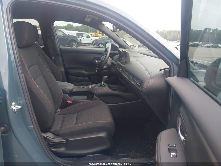 2025 Honda Hr-v VIN 3CZRZ1H5XSM724744 IAAI salvage auction — REAR END, Salvage Title, sold $11,500 on 2026-08-19 (photo 5)