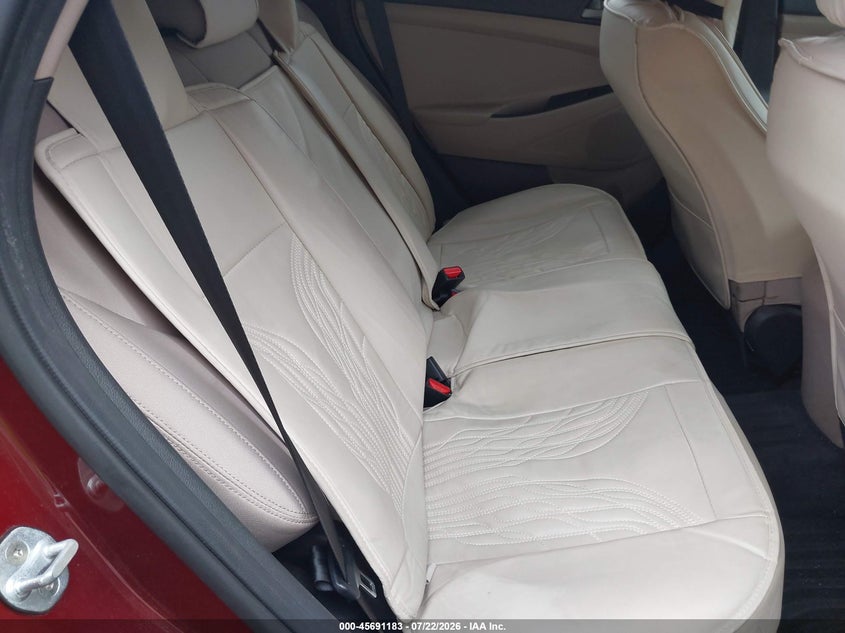 2018 Hyundai Tucson VIN KM8J33A42JU618814 IAAI salvage auction — NORMAL WEAR, Clear (New York), sold $1,550 on 2026-07-28 (photo 8)
