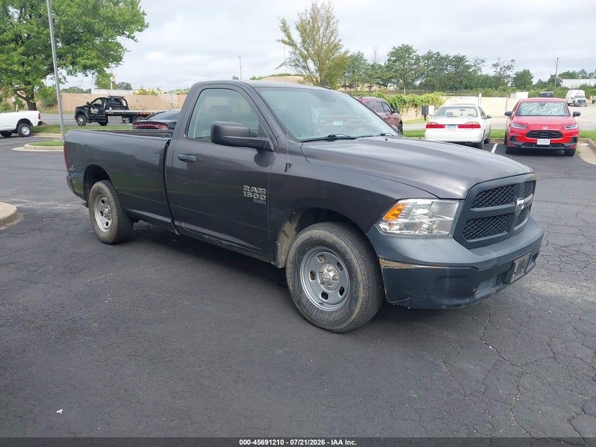 2019 Ram 1500 VIN 3C6JR6DG1KG504003 IAAI salvage auction — NORMAL WEAR, Sf97 (Virginia), sold $9,725 on 2026-08-19 (photo 1)