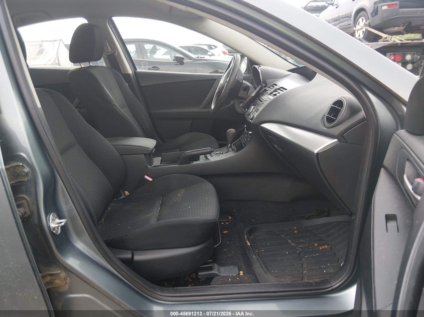 2013 Mazda 3 VIN JM1BL1TG6D1726184 IAAI salvage auction — NORMAL WEAR, Clear (New York), sold $525 on 2026-07-30 (photo 5)
