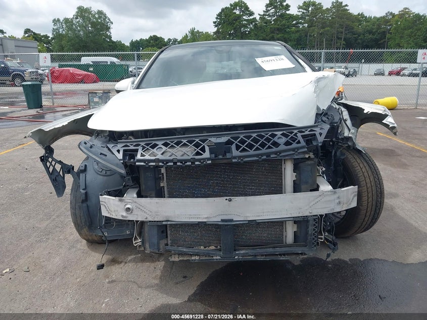 2019 Mercedes-benz A-klasse VIN WDD3G4FB9KW032444 IAAI salvage auction — FRONT & REAR, Clear (Georgia), sold $3,000 on 2026-08-05 (photo 6)