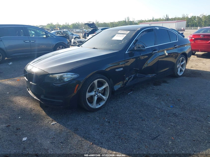 2014 BMW 5er VIN WBA5A7C53ED613908 IAAI salvage auction — LEFT SIDE, Rebuildable (Florida), sold $1,100 on 2026-08-17 (photo 2)