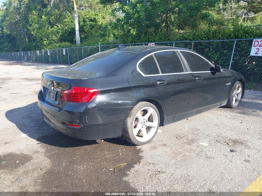 2014 BMW 5er VIN WBA5A7C53ED613908 IAAI salvage auction — LEFT SIDE, Rebuildable (Florida), sold $1,100 on 2026-08-17 (photo 4)