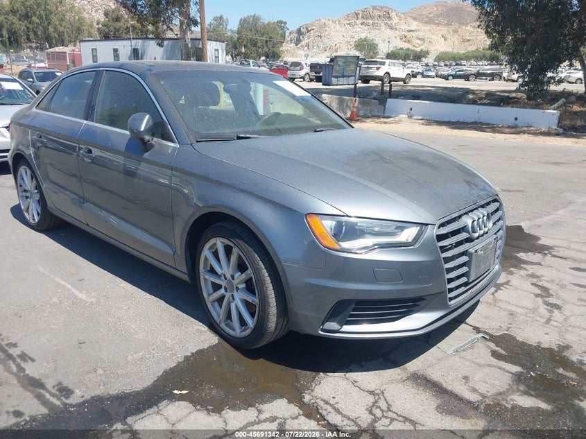 2015 Audi A3 VIN WAUACGFF2F1107583 IAAI salvage auction — NORMAL WEAR, Clear - Dealer Only (California), sold $725 on 2026-07-28 (photo 1)