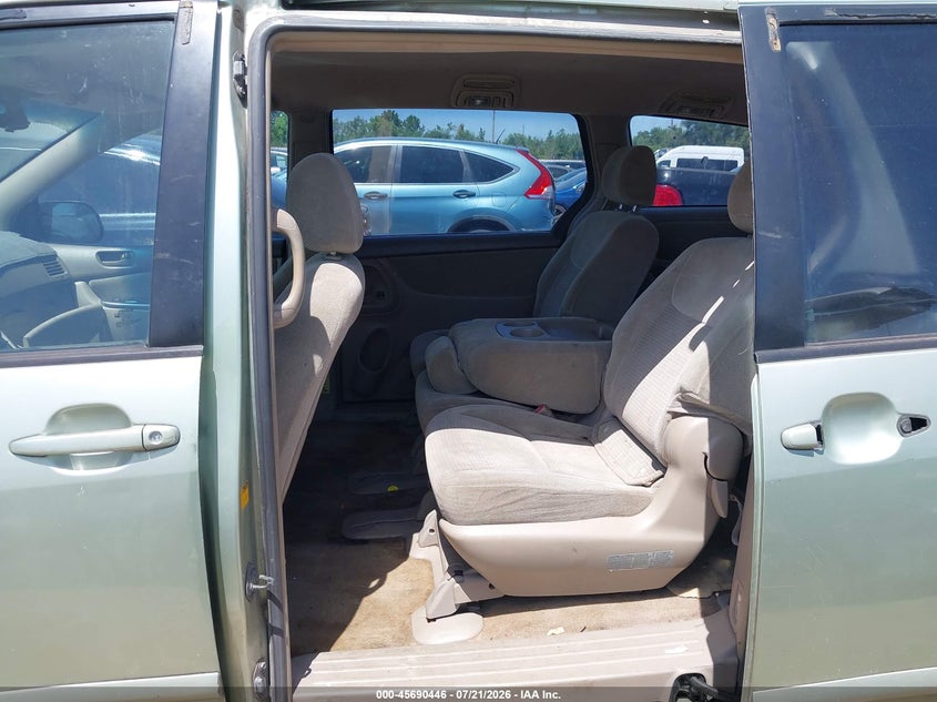 2006 Toyota Sienna VIN 5TDZA23C26S465763 IAAI salvage auction — NORMAL WEAR, Original (Texas), sold $800 on 2026-07-30 (photo 8)