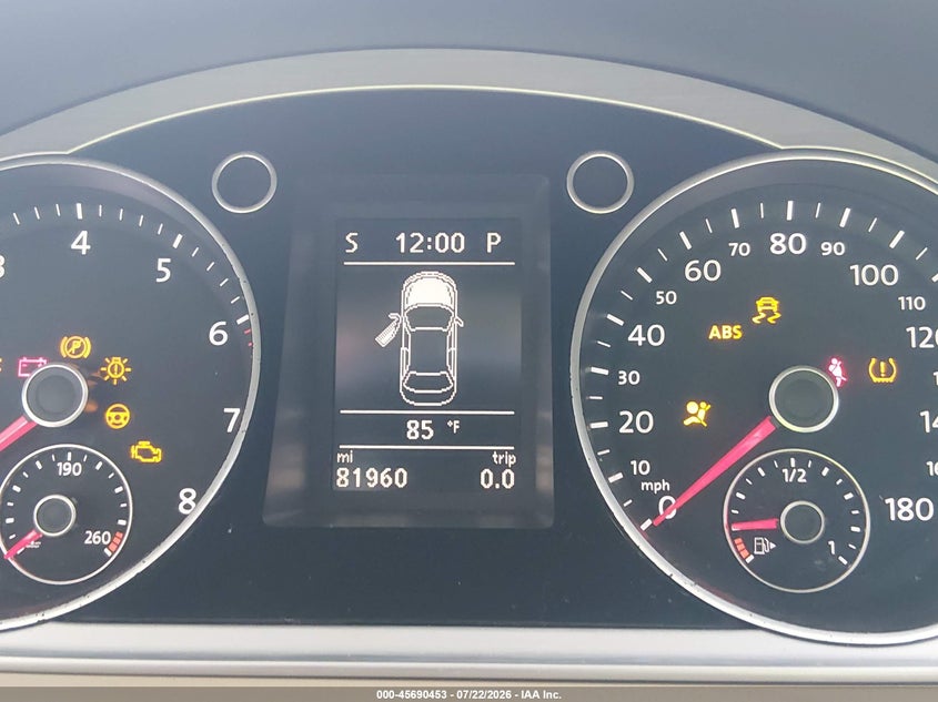 2013 Volkswagen Passat cc VIN WVWBP7ANXDE557997 IAAI salvage auction — NORMAL WEAR, Clear (Virginia), sold $25 on 2026-07-28 (photo 7)