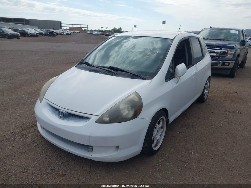 2007 Honda Fit VIN JHMGD37487S061607 IAAI salvage auction — NORMAL WEAR, Clear-Dealer Only (Arizona), sold $25 on 2026-07-28 (photo 2)