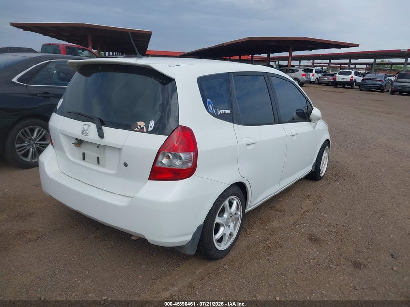2007 Honda Fit VIN JHMGD37487S061607 IAAI salvage auction — NORMAL WEAR, Clear-Dealer Only (Arizona), sold $25 on 2026-07-28 (photo 4)