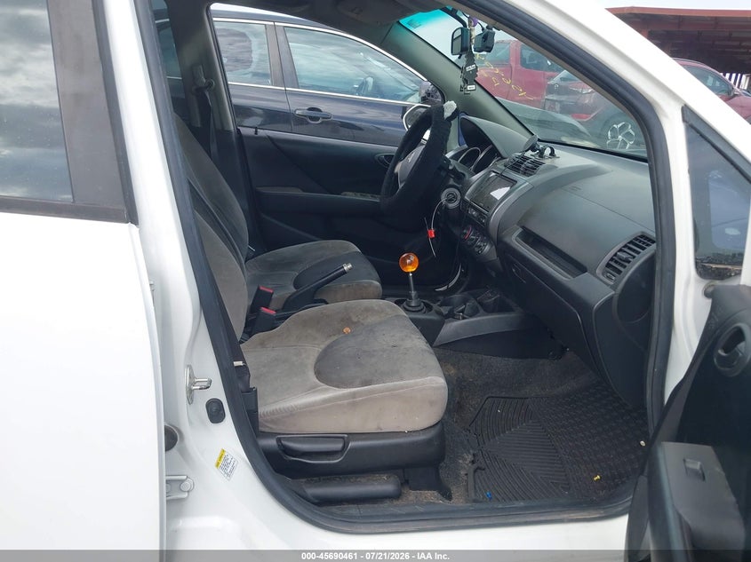 2007 Honda Fit VIN JHMGD37487S061607 IAAI salvage auction — NORMAL WEAR, Clear-Dealer Only (Arizona), sold $25 on 2026-07-28 (photo 5)
