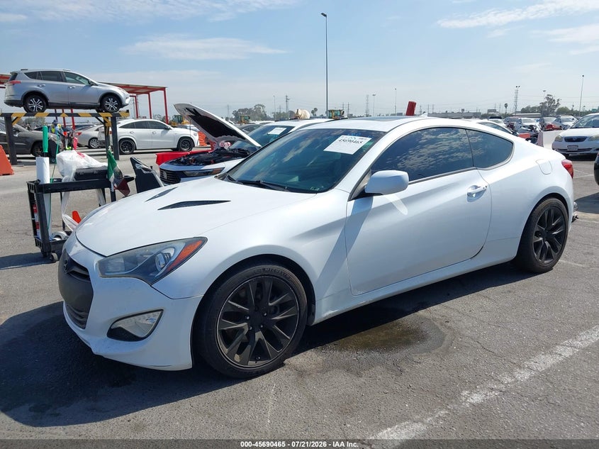 2014 Hyundai Genesis VIN KMHHT6KD2EU118351 IAAI salvage auction — NORMAL WEAR, Clear - Dealer Only (California), sold $200 on 2026-07-30 (photo 2)