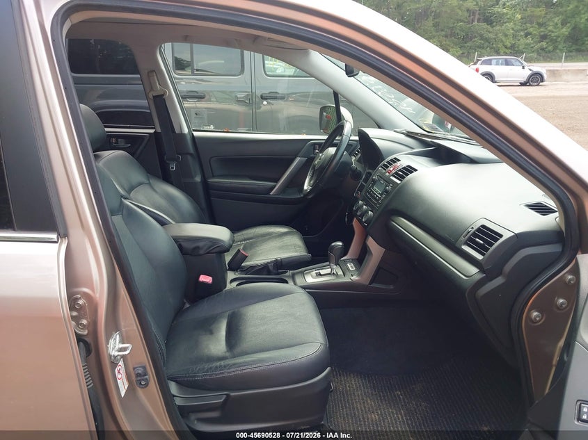 2014 Subaru Forester VIN JF2SJAHC3EH496139 IAAI salvage auction — NORMAL WEAR, Clear (District Of Columbia), sold $25 on 2026-07-29 (photo 5)