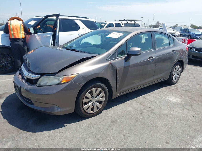 2012 Honda Civic VIN 2HGFB2F53CH548353 IAAI salvage auction — NORMAL WEAR, Clear - Dealer Only (California), sold $25 on 2026-07-24 (photo 2)
