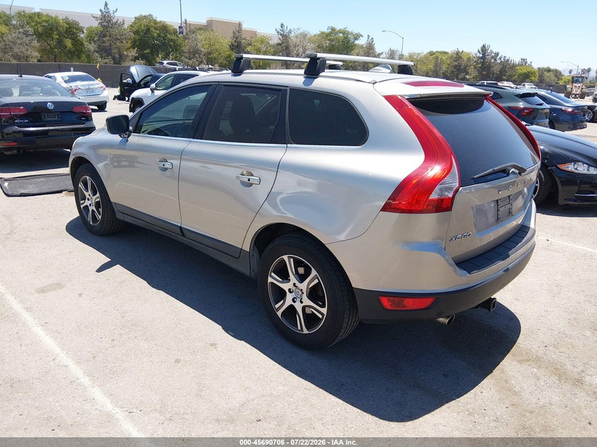 2012 Volvo Xc60 VIN YV4902DZ4C2318771 IAAI salvage auction — FRONT END, Salvage (California), sold $1,200 on 2026-08-22 (photo 3)