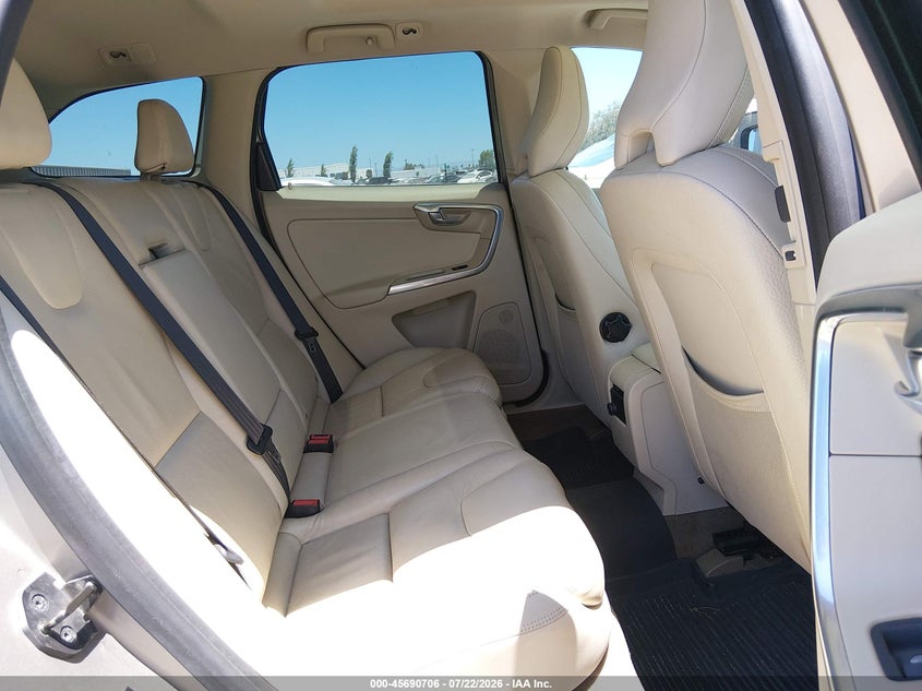2012 Volvo Xc60 VIN YV4902DZ4C2318771 IAAI salvage auction — FRONT END, Salvage (California), sold $1,200 on 2026-08-22 (photo 8)