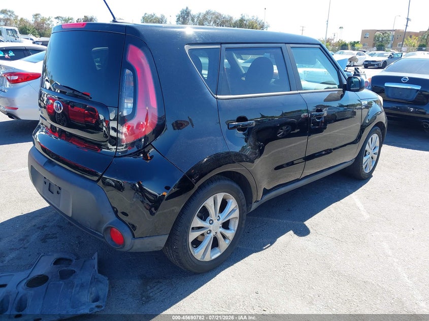 2015 Kia Soul VIN KNDJP3A58F7111875 IAAI salvage auction — NORMAL WEAR, Clear - Dealer Only (California), sold $950 on 2026-07-30 (photo 4)