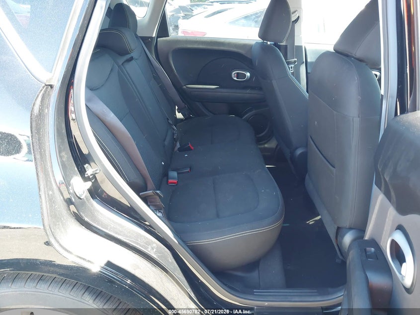 2015 Kia Soul VIN KNDJP3A58F7111875 IAAI salvage auction — NORMAL WEAR, Clear - Dealer Only (California), sold $950 on 2026-07-30 (photo 8)