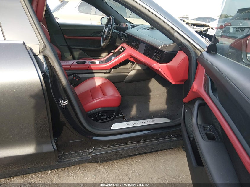 2022 Porsche Taycan VIN WP0AB2Y16NSA44333 IAAI salvage auction — LEFT FRONT, Salvage Title, sold $42,000 on 2026-10-01 (photo 5)