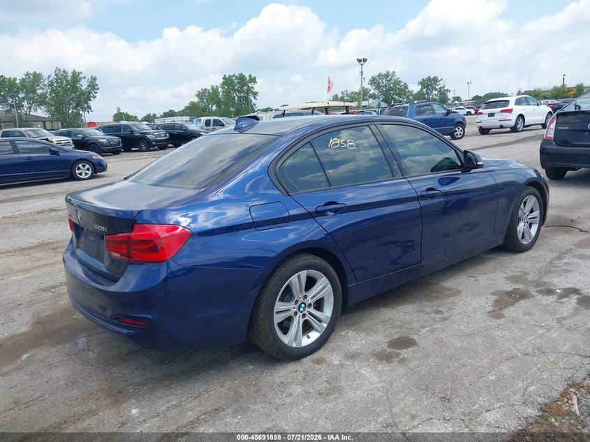 2016 BMW 3er VIN WBA8E3G57GNT78057 IAAI salvage auction — NORMAL WEAR, Salvage Title, sold $25 on 2026-07-29 (photo 4)