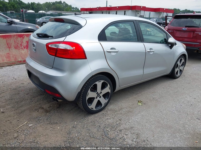 2012 Kia Rio VIN KNADN5A34C6038192 IAAI salvage auction — NORMAL WEAR, Clear (Maryland), sold $125 on 2026-07-23 (photo 4)