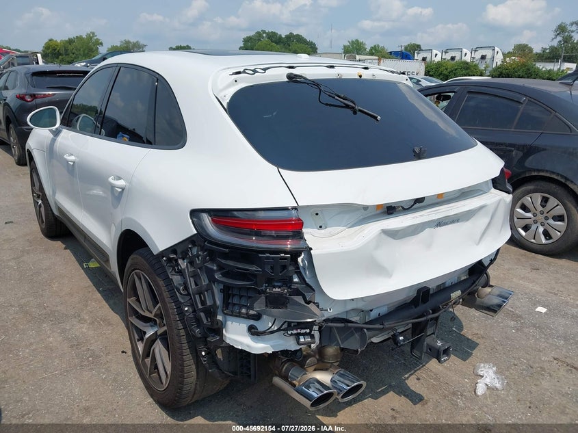 2023 Porsche Macan VIN WP1AA2A55PLB03039 IAAI salvage auction — Rear End, Salvage (North Carolina), sold $27,250 on 2026-09-18 (photo 3)